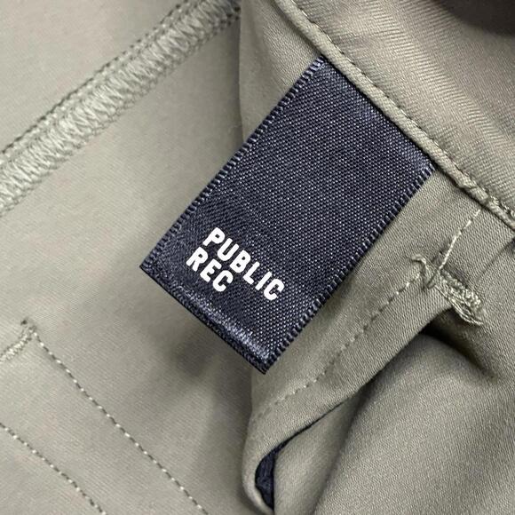 Public Rec Men’s Field Green Gamechanger 5-Pocket Pant 33x28 NWT Casual Athletic - Picture 5 of 8